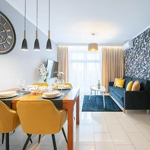 Apartmán 55m2 - Darmowy Garaz - Klimatyzacja - Centrum - 24na7, Vratislav